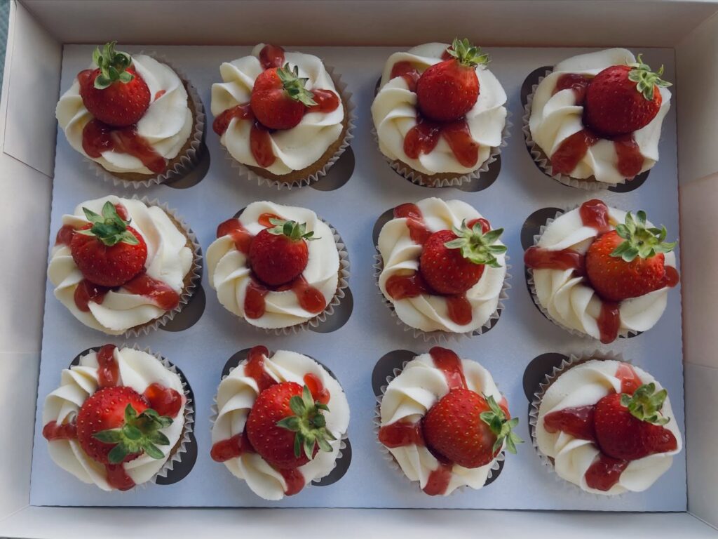 Instagram post from delish.bakery.uk. This post is in position 1.