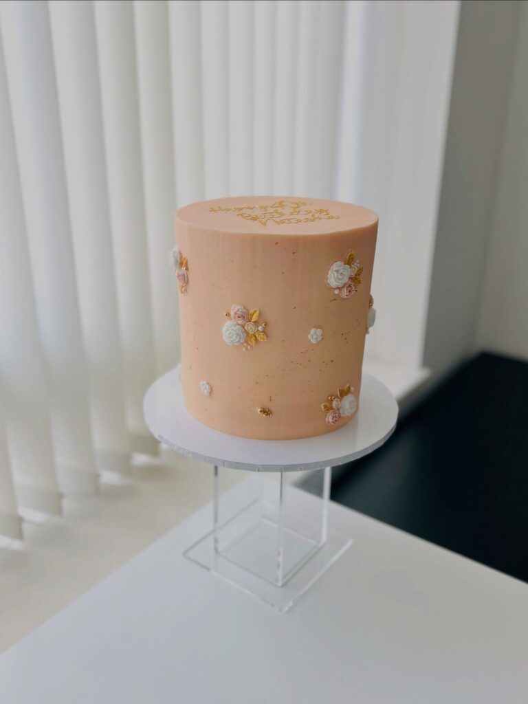 Instagram post from delish.bakery.uk. This post is in position 1.
