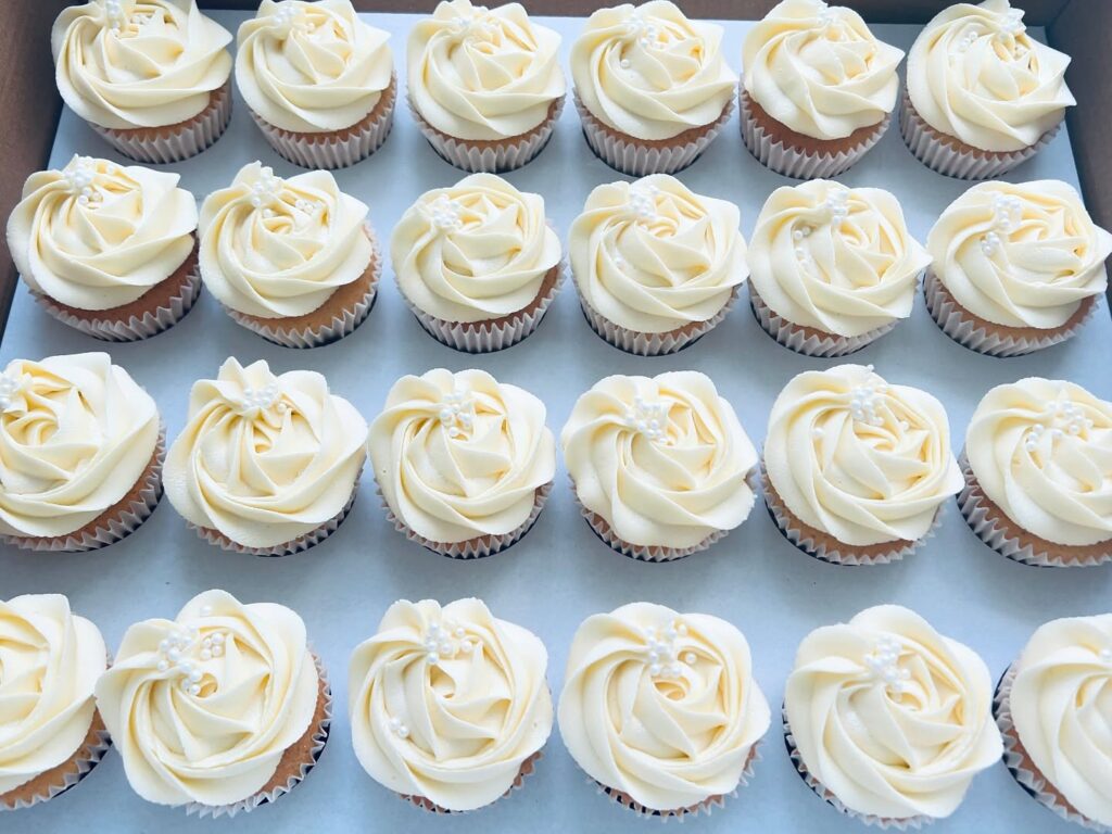 Instagram post from delish.bakery.uk. This post is in position 9.