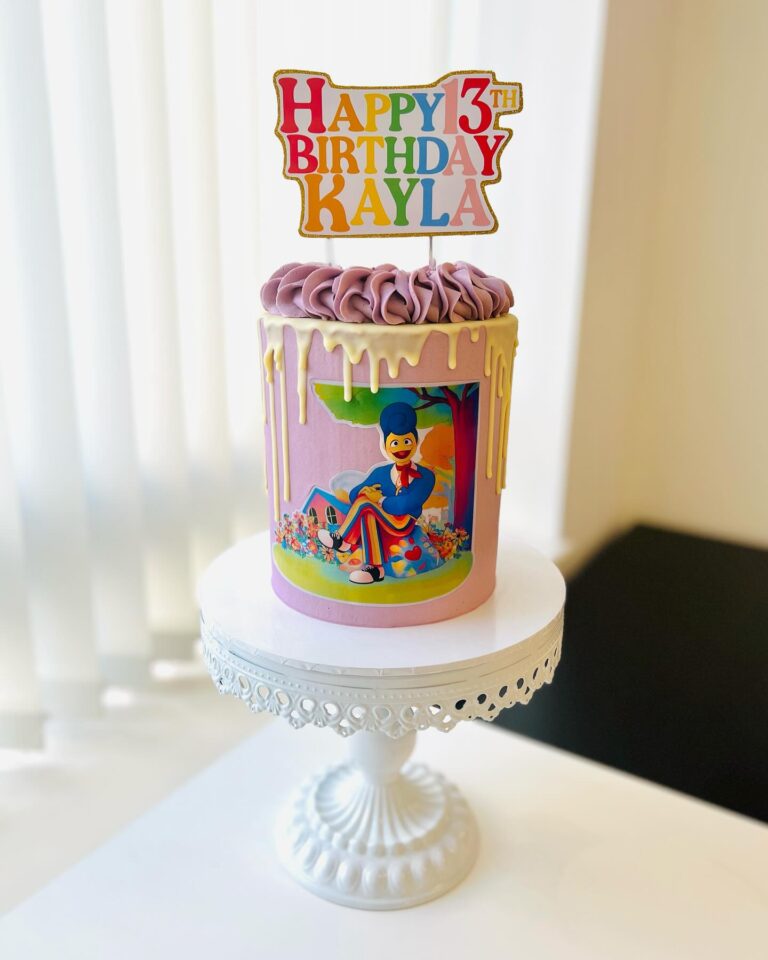 Instagram post from delish.bakery.uk. This post is in position 25.